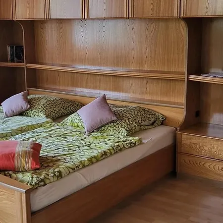 Zum Rheinblick Apartment *