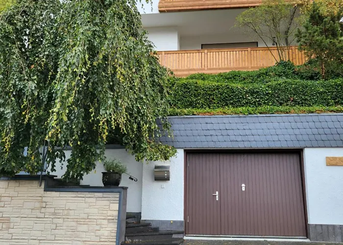 Zum Rheinblick Apartament *